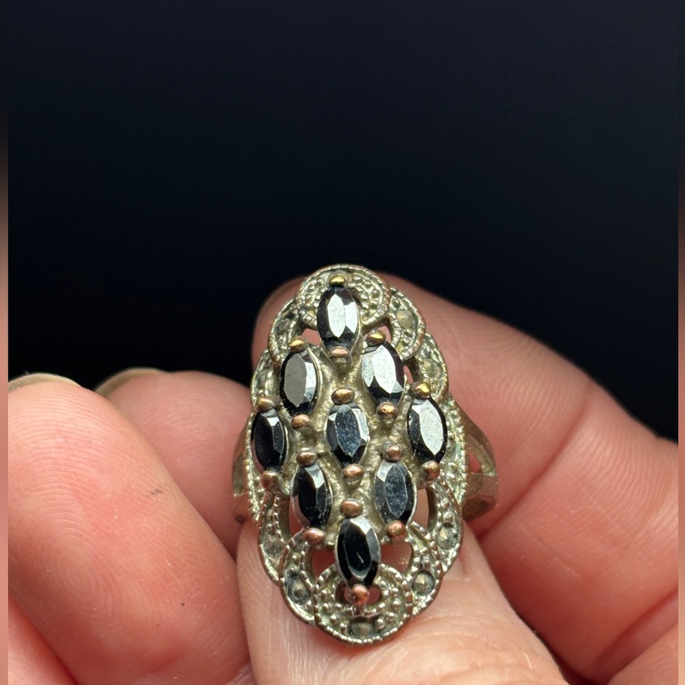 Elegant Black and Silver Women's Ring